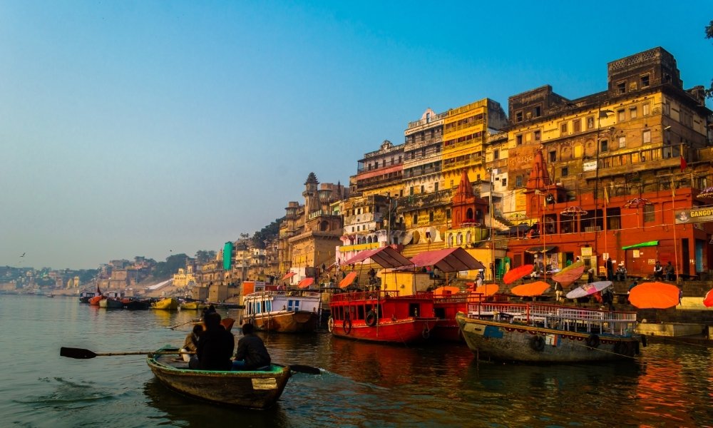 Triángulo + Varanasi